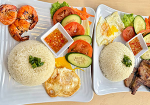 Cơm UNO