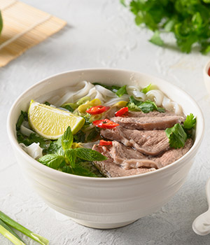 PHỞ NOODLE SOUP