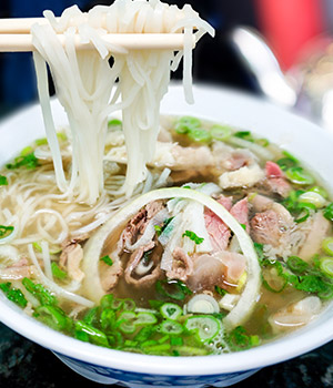 PHỞ NOODLE SOUP