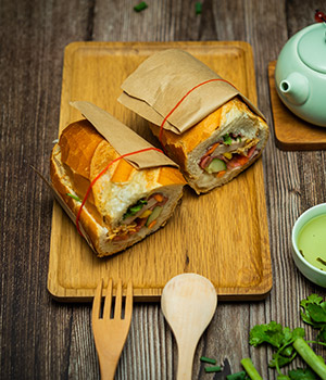 BÁNH MÌ / BAGUETTE